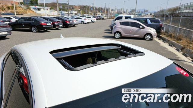 Audi A6 2014 thumb 10