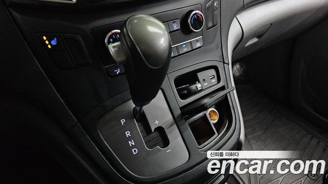 Hyundai Starex 2020 thumb 9