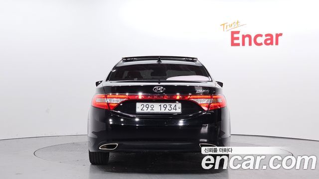 Hyundai Grandeur 2013 thumb 5