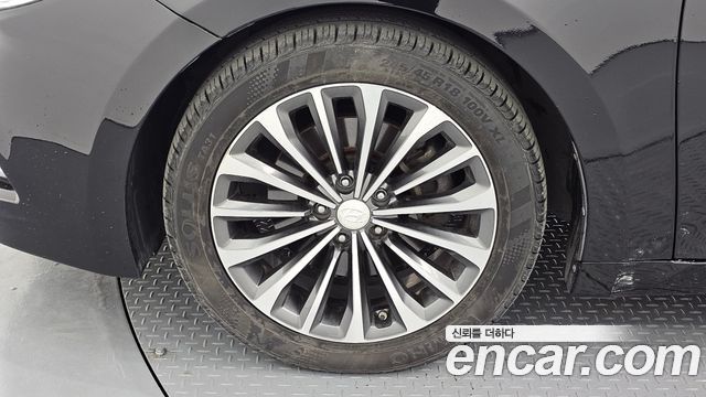 Hyundai Grandeur 2013 thumb 6