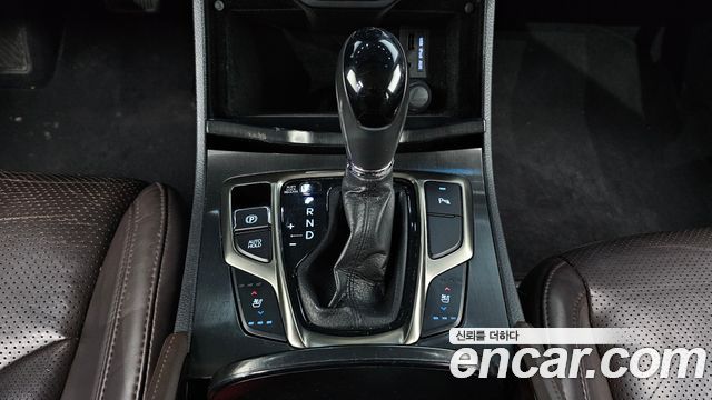 Hyundai Grandeur 2013 thumb 10