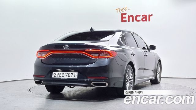 Hyundai Grandeur 2018 thumb 3