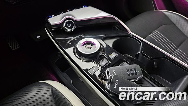 Kia EV6 2023 thumb 9