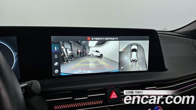 Kia EV6 2023 thumb 12