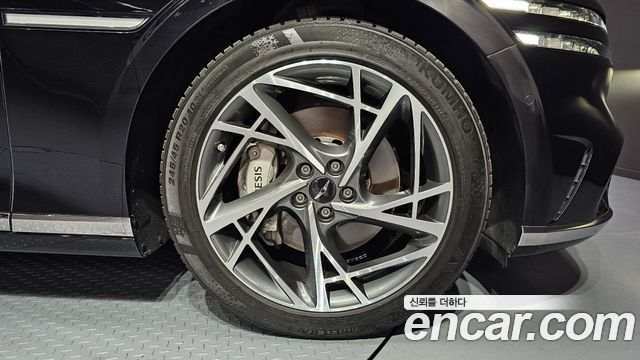 Genesis G90 2022 thumb 6