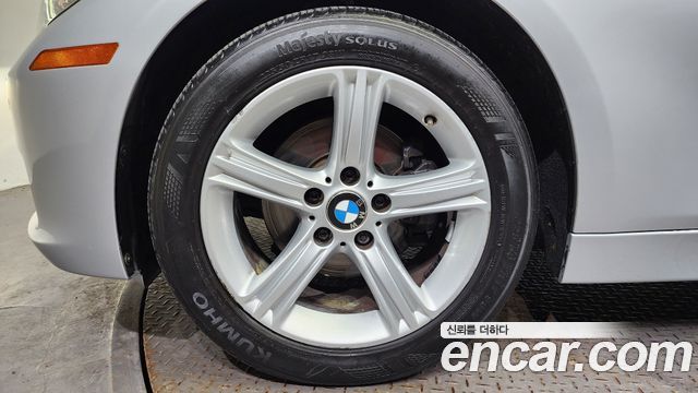 BMW 3 серии 2012 thumb 6