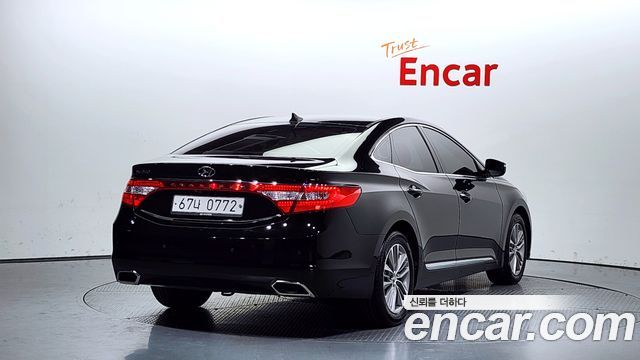 Hyundai Grandeur 2015 thumb 3
