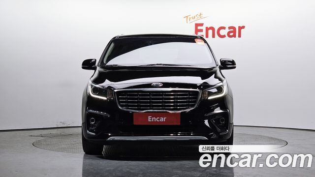 Kia Carnival 2020 thumb 3