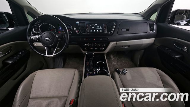 Kia Carnival 2020 thumb 7