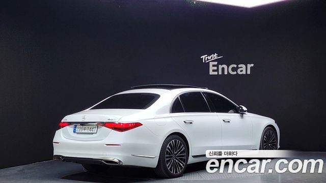 Mercedes-Benz S-Class 2021 thumb 3