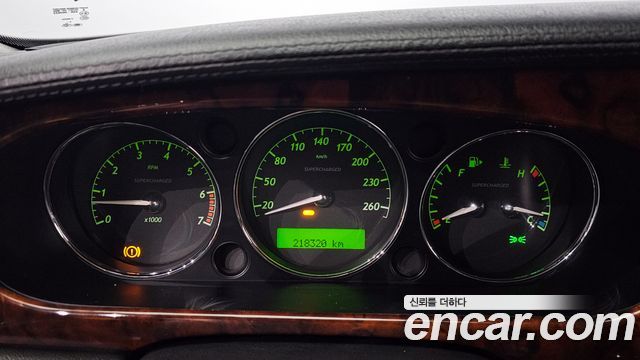 Jaguar Daimler 2006 thumb 9