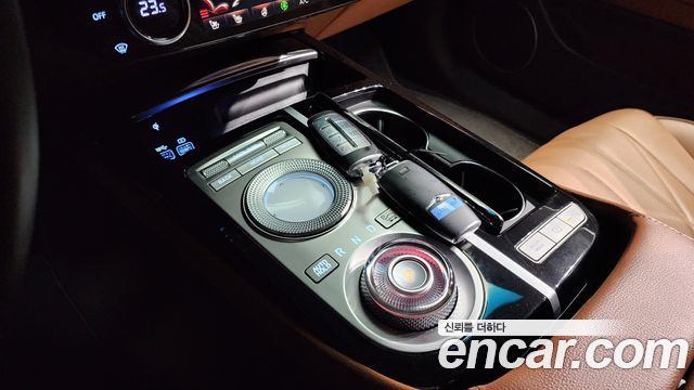 Genesis G80 2021 thumb 10