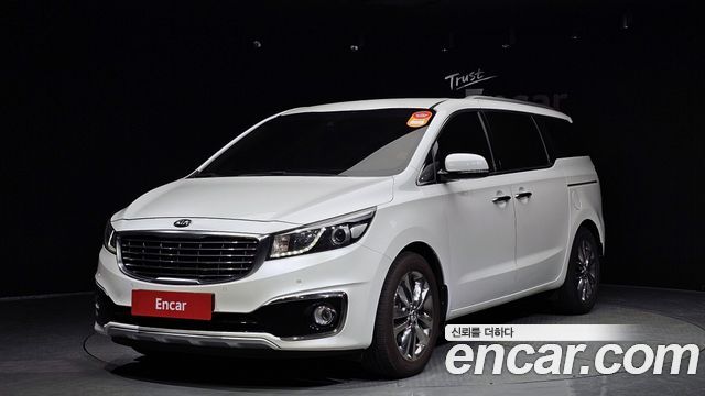 Kia Carnival 2017 thumb 2