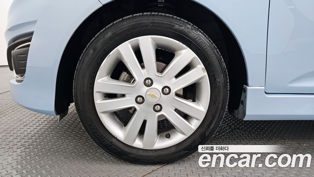 Chevrolet Spark 2014 thumb 6