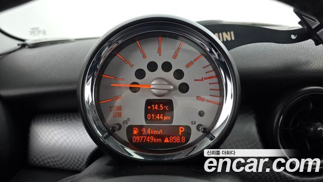 Mini Clubman 2010 thumb 9