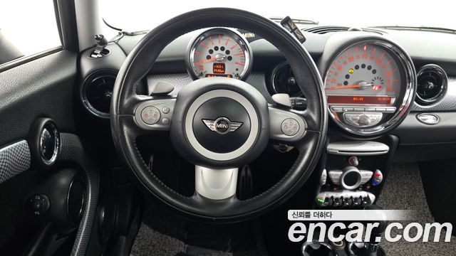Mini Clubman 2010 thumb 12