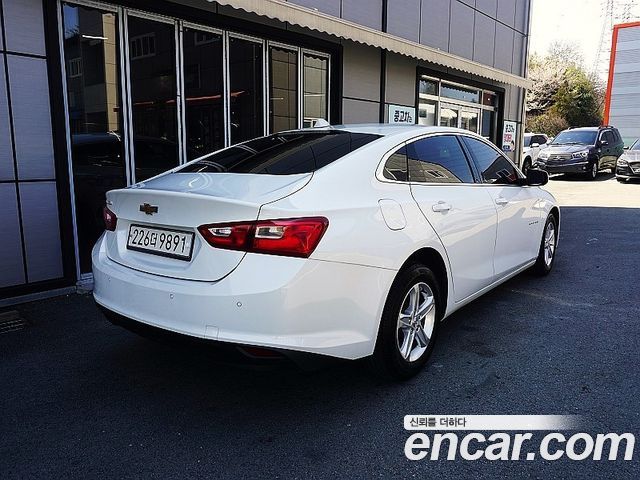 Chevrolet Malibu 2020 thumb 3