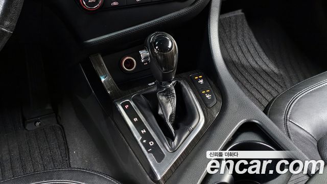 Kia K5 2011 thumb 9