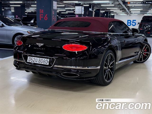 Bentley Continental 2019 thumb 4