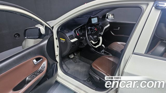 Kia Morning 2015 thumb 10