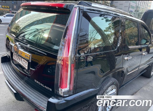 Cadillac Escalade 2014 thumb 4