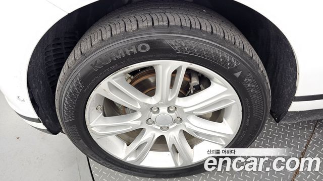 Land Rover Range Rover Velar 2019 thumb 6