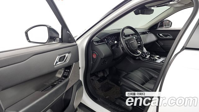 Land Rover Range Rover Velar 2019 thumb 11