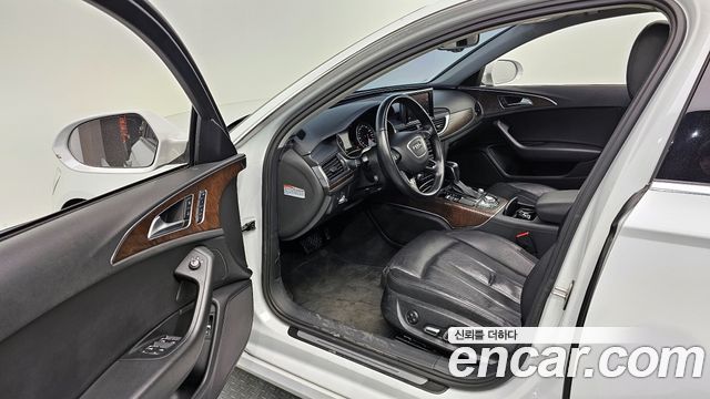 Audi A6 2015 thumb 10