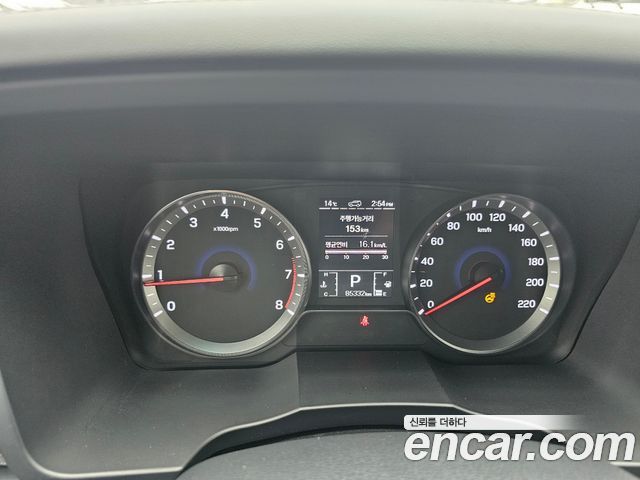 SsangYong Tivoli 2022 thumb 9