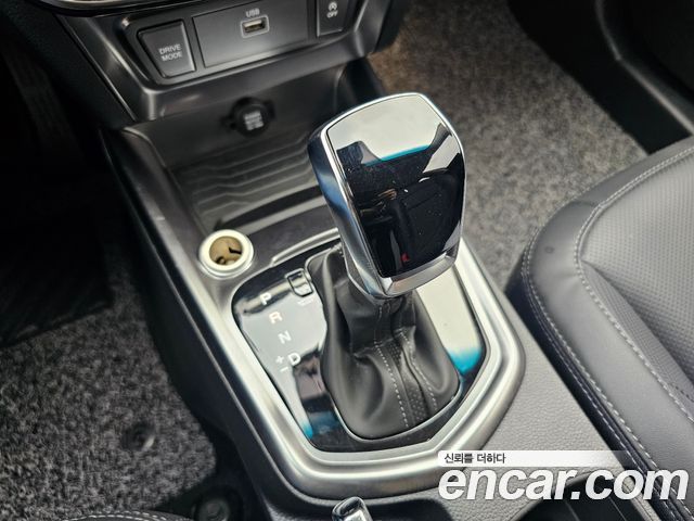 SsangYong Tivoli 2022 thumb 10