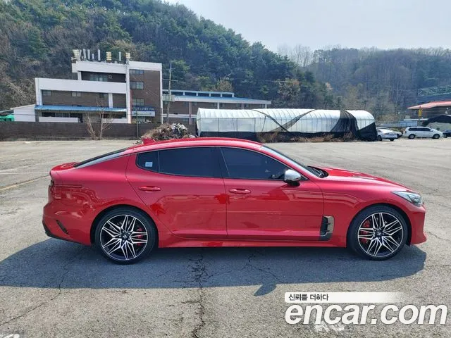 Kia Stinger 2021 thumb 9