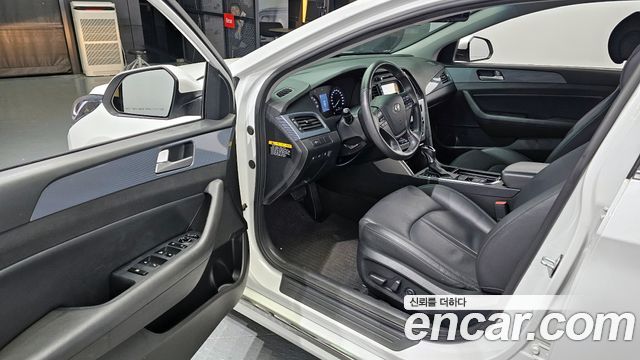 Hyundai Sonata 2016 thumb 10