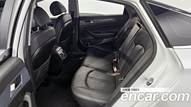Hyundai Sonata 2016 thumb 11