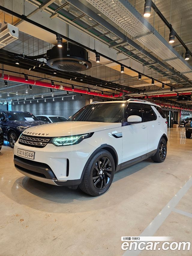 Land Rover Discovery 2017 thumb 4