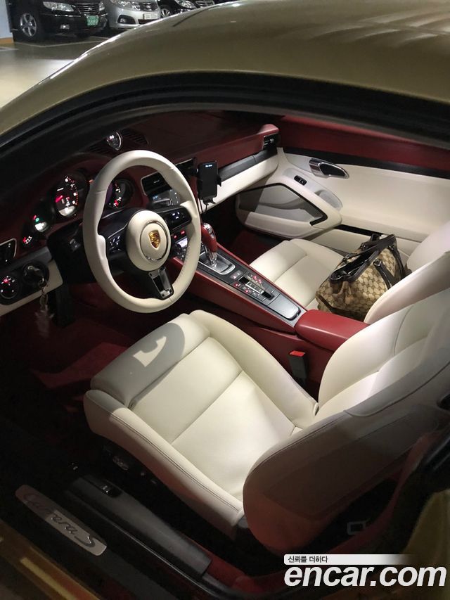 Porsche 911 2013 thumb 7