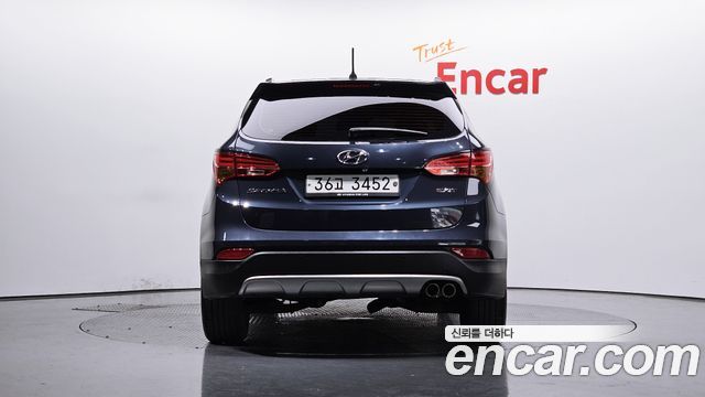 Hyundai Santa Fe 2012 thumb 5
