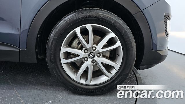 Hyundai Santa Fe 2012 thumb 6
