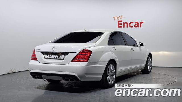 Mercedes-Benz S-Class 2008 thumb 3