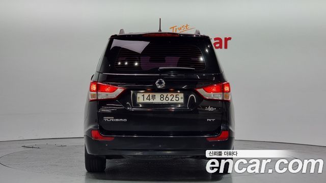 SsangYong Korando 2014 thumb 5
