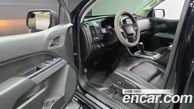 Chevrolet Colorado 2020 thumb 12