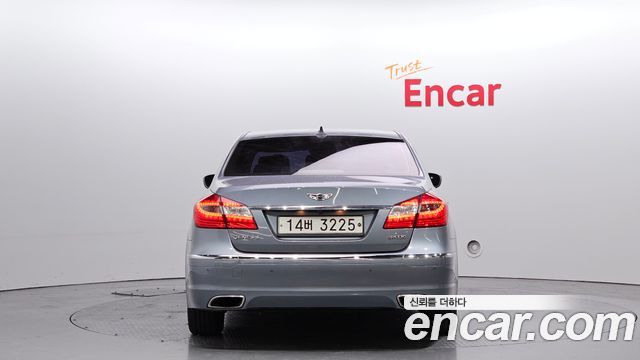 Hyundai Genesis 2014 thumb 4
