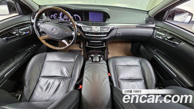 Mercedes-Benz S-Class 2010 thumb 8