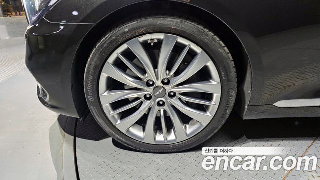 Genesis G80 2018 thumb 5