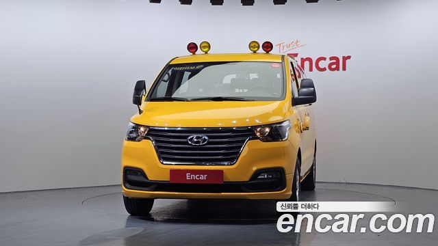 Hyundai Starex 2019 thumb 4