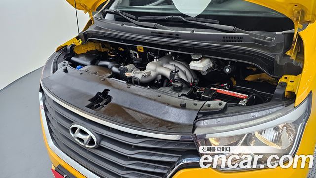 Hyundai Starex 2019 thumb 7