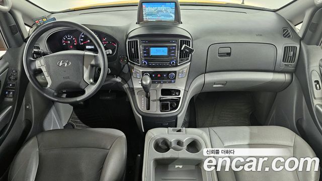 Hyundai Starex 2019 thumb 8