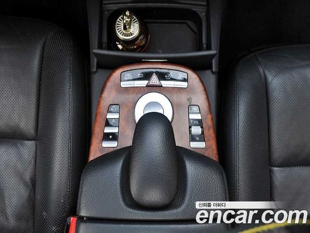 Mercedes-Benz S-Class 2005 thumb 9