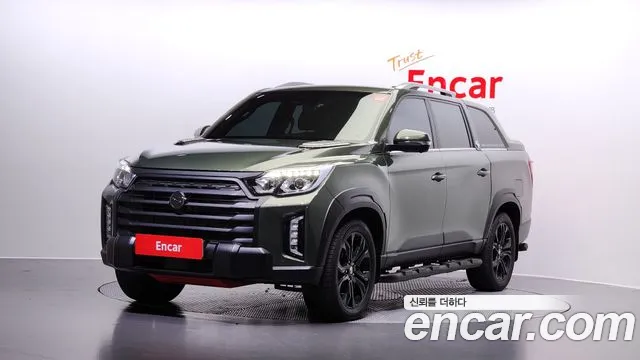 SsangYong Rexton 2023 thumb 2