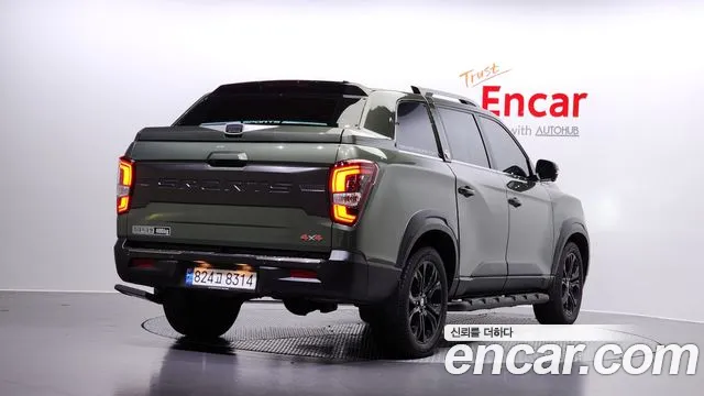 SsangYong Rexton 2023 thumb 3