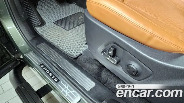 SsangYong Rexton 2023 thumb 12